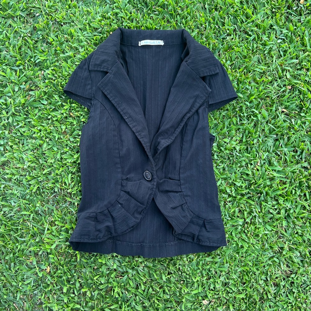 2000s black fitted vest